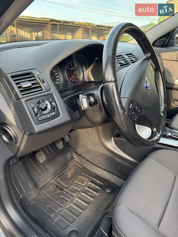 Універсал Volvo V50 2012 в Луцьку
