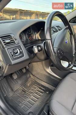 Универсал Volvo V50 2012 в 