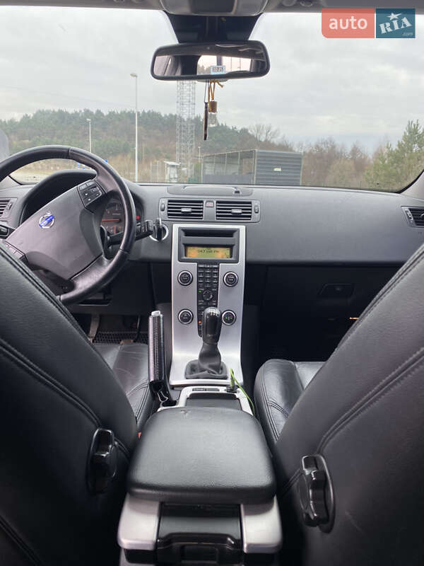 Універсал Volvo V50 2012 в Миколаєві