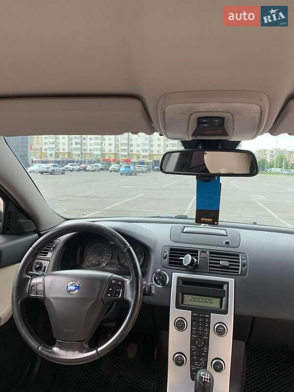 Універсал Volvo V50 2011 в Івано-Франківську