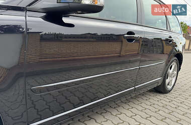 Универсал Volvo V50 2012 в 