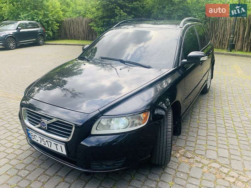 Універсал Volvo V50 2009 в Львові