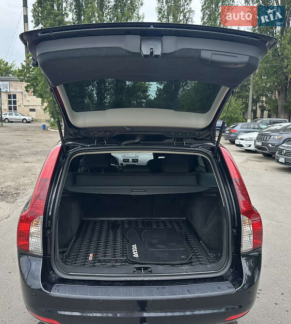 Універсал Volvo V50 2011 в Києві