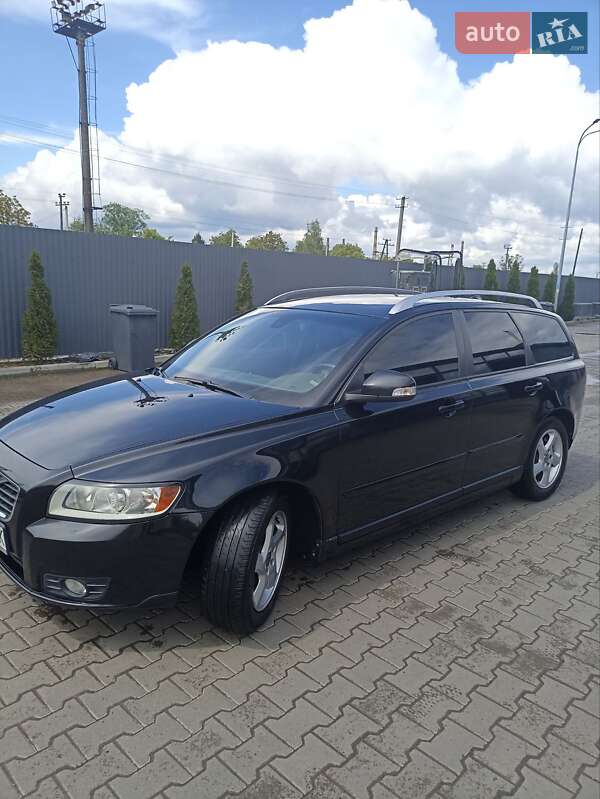 Універсал Volvo V50 2011 в Шептицькому