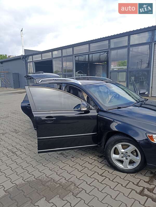 Універсал Volvo V50 2011 в Шептицькому