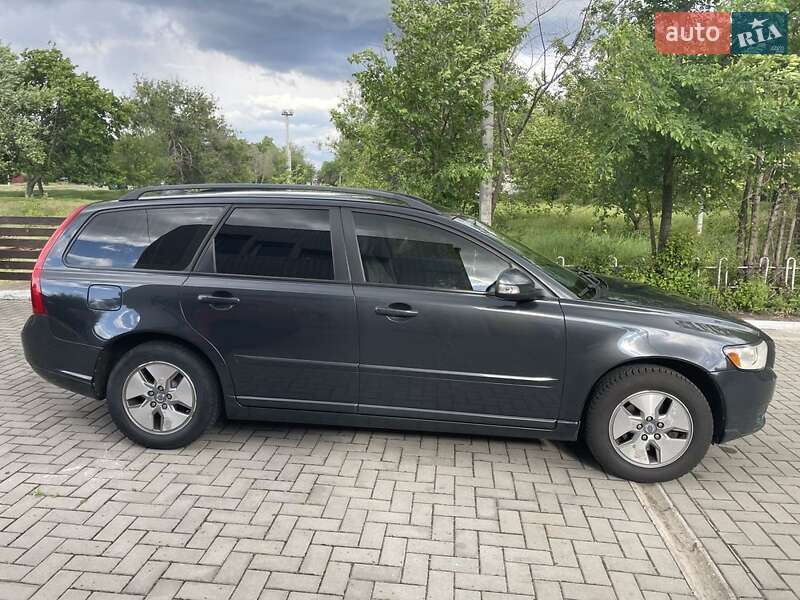 Volvo V50 2009