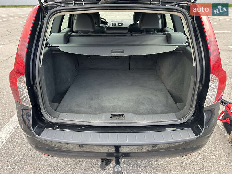 Універсал Volvo V50 2012 в Полтаві