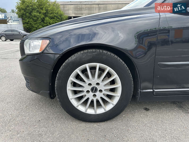 Універсал Volvo V50 2012 в Полтаві