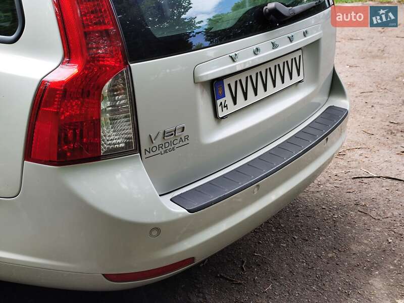 Універсал Volvo V50 2010 в Львові