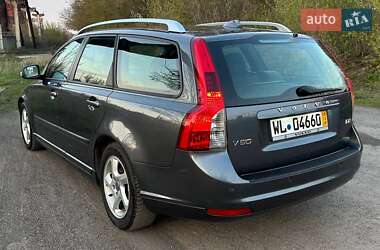 Универсал Volvo V50 2011 в 