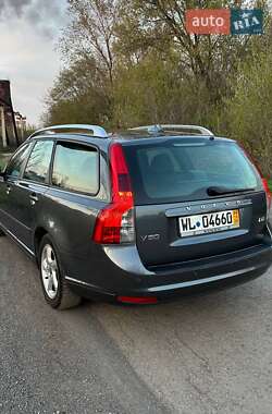 Универсал Volvo V50 2011 в 