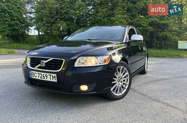 Volvo V50 2009