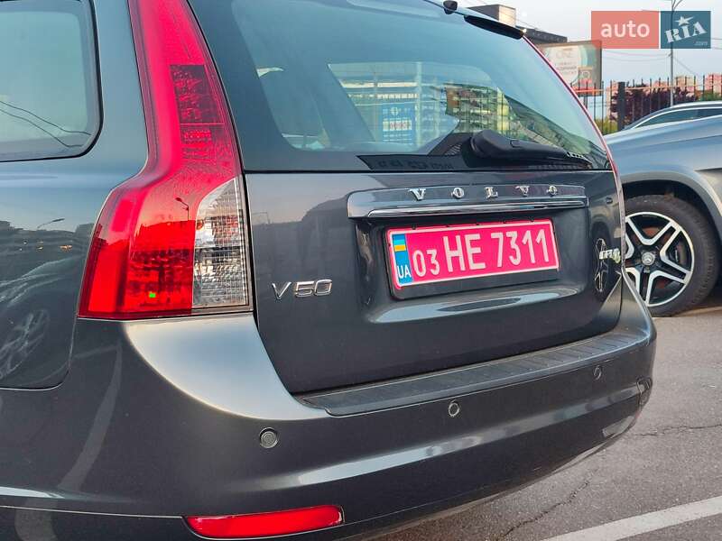Универсал Volvo V50 2011 в Киеве фото 13 Универсал Volvo V50 2011 в Киеве