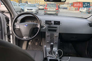 Универсал Volvo V50 2010 в 
