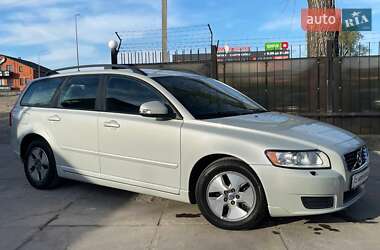 Универсал Volvo V50 2010 в Киеве