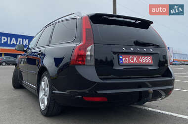 Универсал Volvo V50 2011 в 