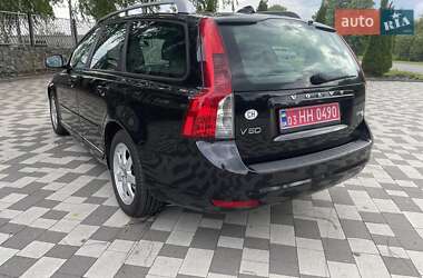 Универсал Volvo V50 2012 в 