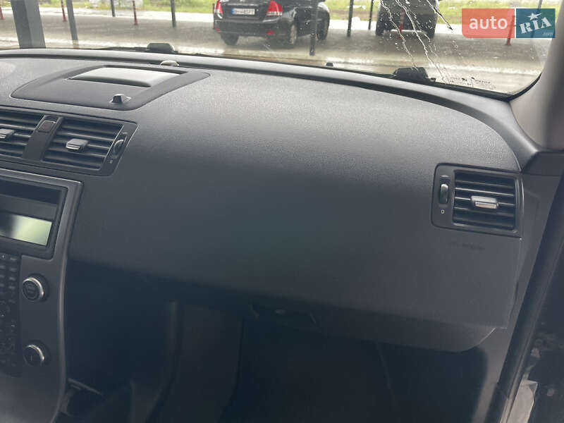 Универсал Volvo V50 2010 в Одессе фото 14 Универсал Volvo V50 2010 в Одессе