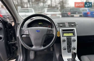 Универсал Volvo V50 2012 в 