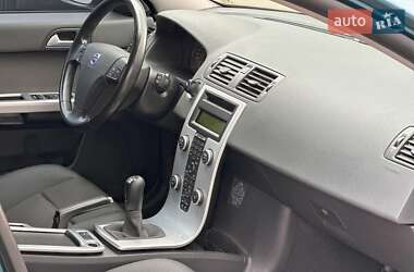 Универсал Volvo V50 2010 в 