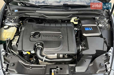 Универсал Volvo V50 2009 в 