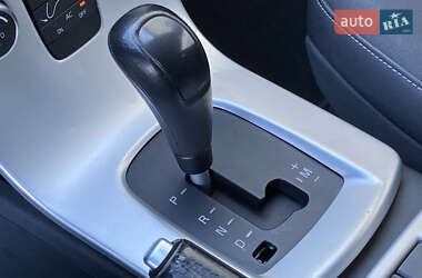 Универсал Volvo V50 2010 в 