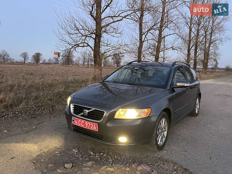 Універсал Volvo V50 2008 в Івано-Франківську