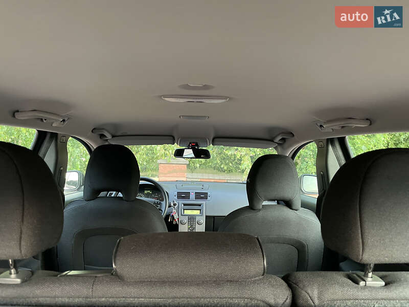 Універсал Volvo V50 2010 в Рівному