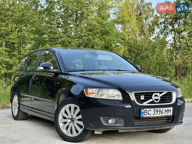 Универсал Volvo V50 2010 в Дрогобыче