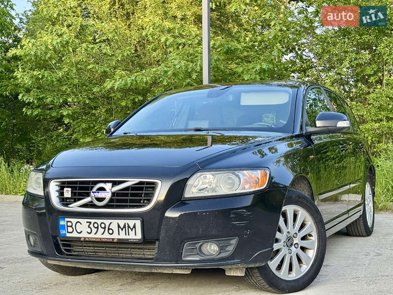 Универсал Volvo V50 2010 в Дрогобыче