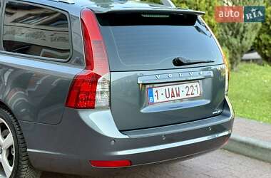 Универсал Volvo V50 2012 в 