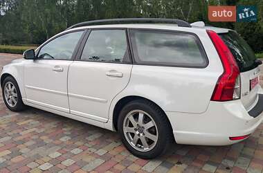 Универсал Volvo V50 2010 в 