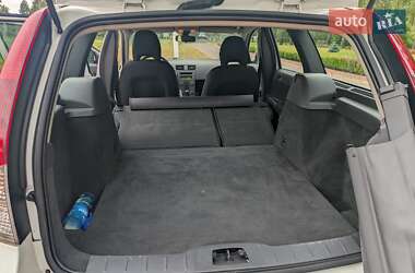 Универсал Volvo V50 2010 в 