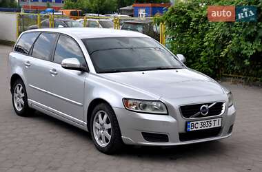 Универсал Volvo V50 2010 в Львове