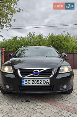 Универсал Volvo V50 2011 в Львове