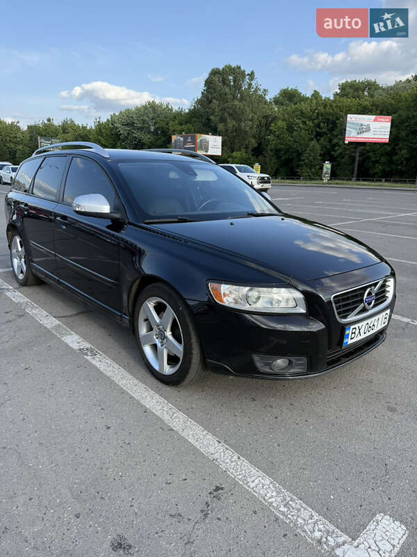 Volvo V50 2010