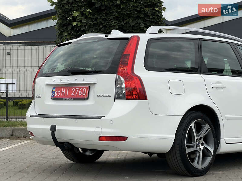 Універсал Volvo V50 2012 в Радивиліві