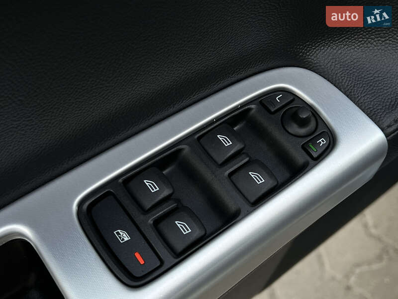 Універсал Volvo V50 2012 в Радивиліві