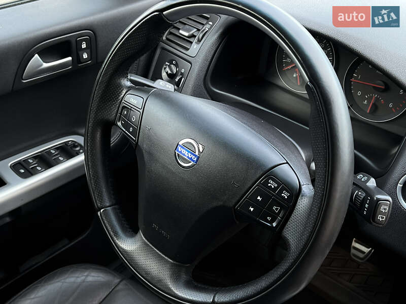 Універсал Volvo V50 2012 в Радивиліві