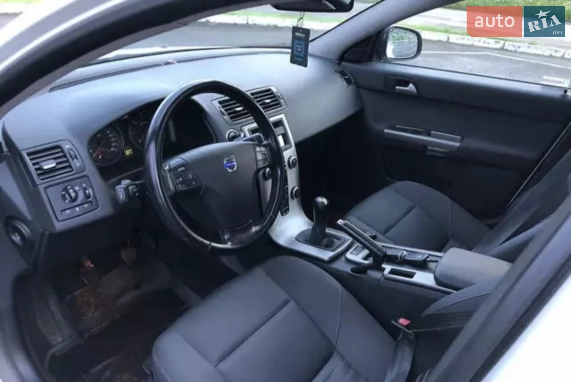 2010 Volvo V50 - мініатюра 10