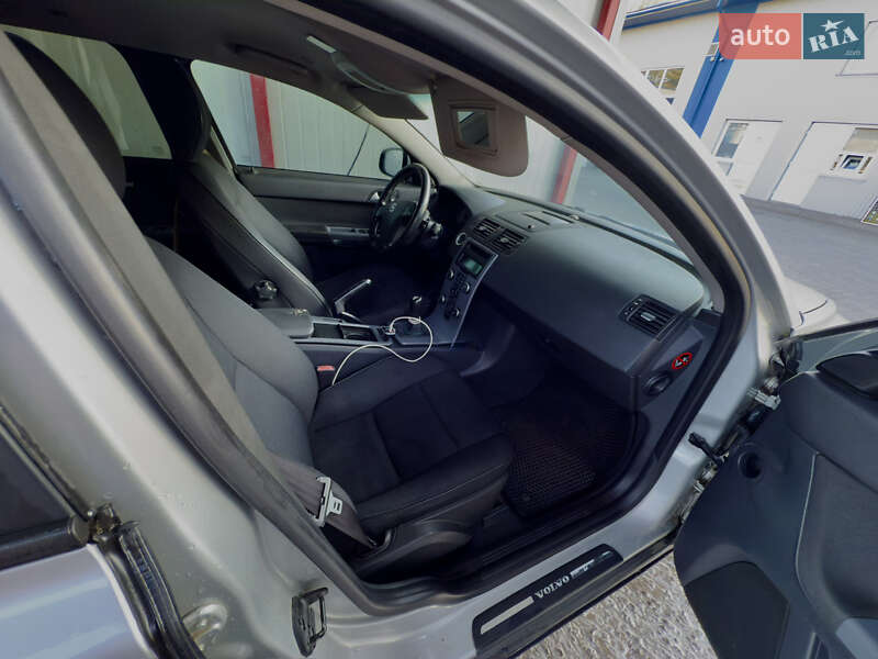 Универсал Volvo V50 2010 в Ковеле фото 15 Универсал Volvo V50 2010 в Ковеле