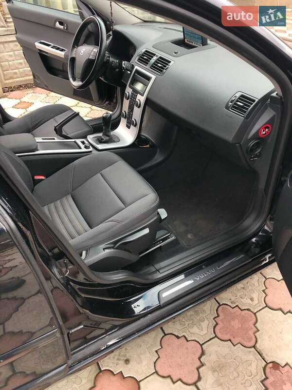 Универсал Volvo V50 2010 в Стрые