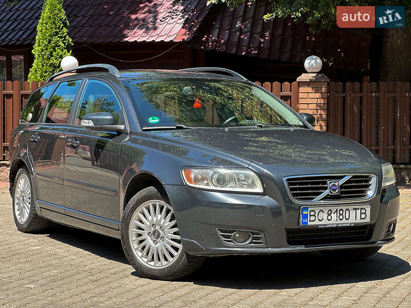 Універсал Volvo V50 2009 в Самборі