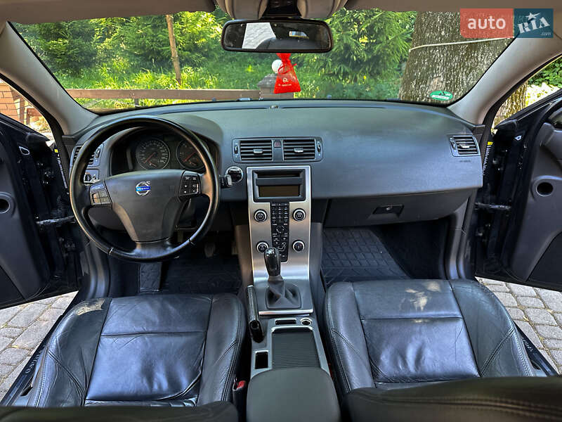 Універсал Volvo V50 2009 в Самборі