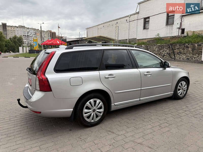 Універсал Volvo V50 2011 в Рівному