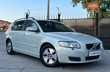 Универсал Volvo V50 2010 в Киеве