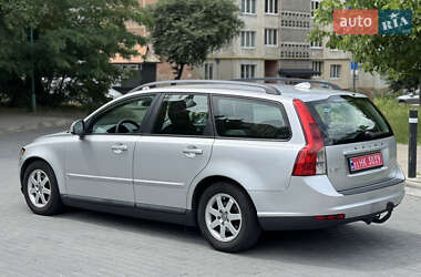 Универсал Volvo V50 2010 в 