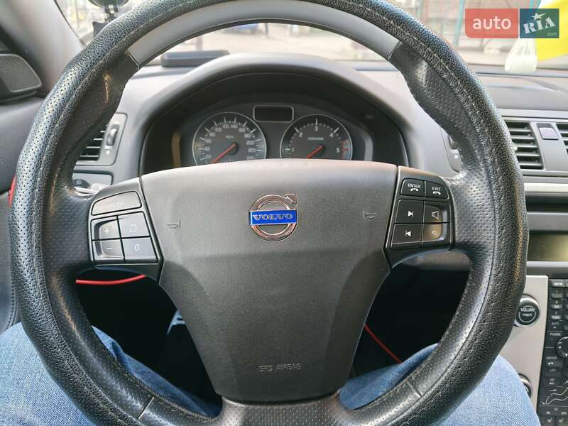 Универсал Volvo V50 2011 в Одессе фото 14 Универсал Volvo V50 2011 в Одессе