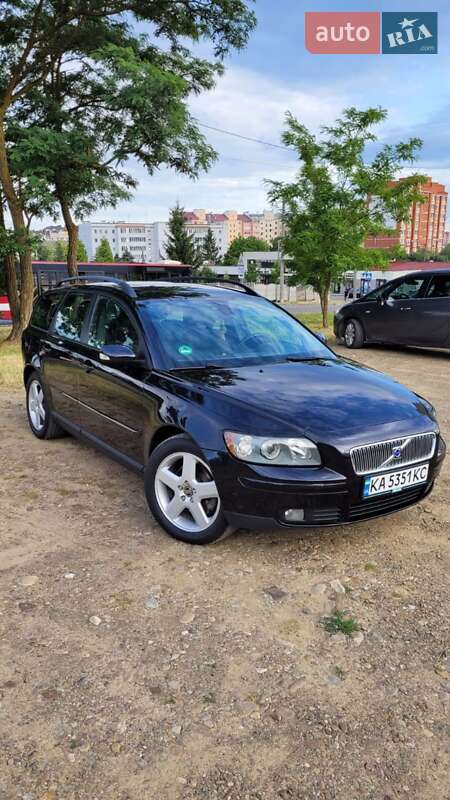 Volvo V50 2006