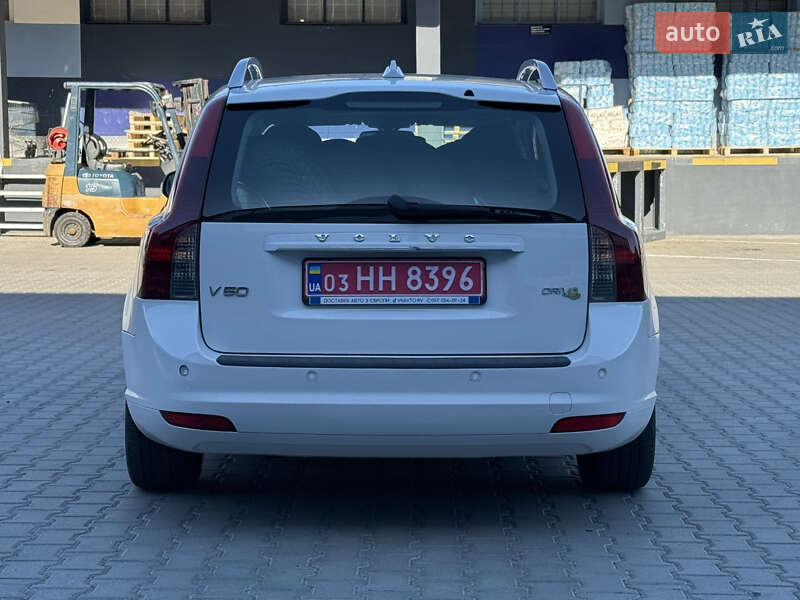 Универсал Volvo V50 2012 в Ровно